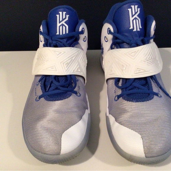 Nike Kyrie Flytrap III Size 14 White / Blue. - Picture 4 of 8